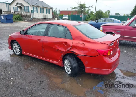 2010 Toyota Corolla S из США, поврежденный, VIN 1NXBU4EE1AZ357122
